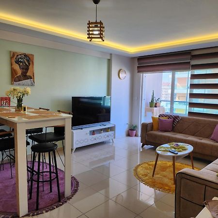 Appartamento Cozy Sea View Next To The Beach, In The Mid Of The Market, Saturday Bazar, Restaurants & Bars Etc, Alanya Mahmutlar! Esterno foto