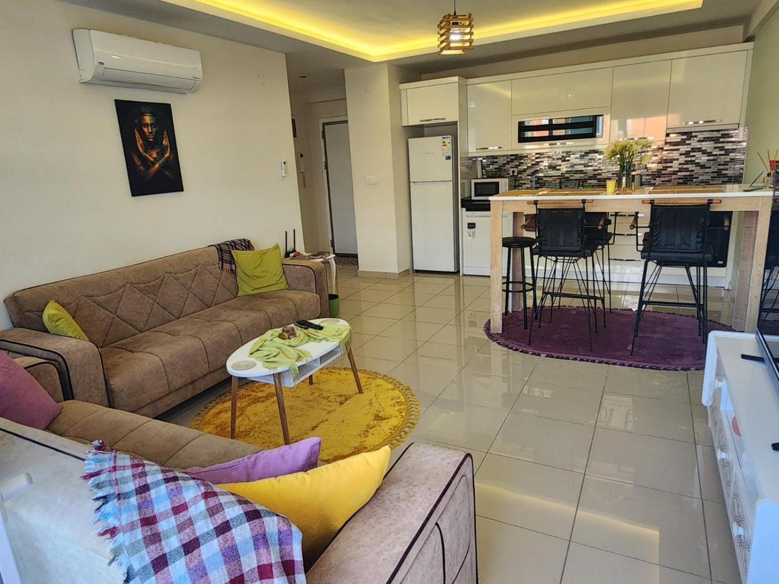 Appartamento Cozy Sea View Next To The Beach, In The Mid Of The Market, Saturday Bazar, Restaurants & Bars Etc, Alanya Mahmutlar! Esterno foto